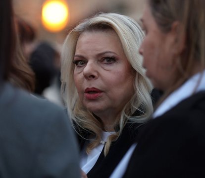 Binyamin Netanyahu’nun eşi yargılanıyor! Şok suçlamalar: Ütü fırlattı, taciz etti...
