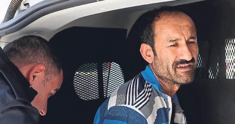 Karısını ekmek bıçağıyla öldürdü