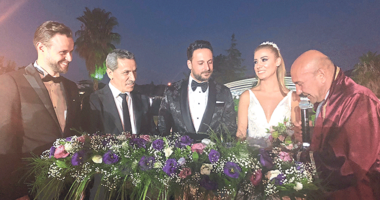 Mutluluğa atılan imza