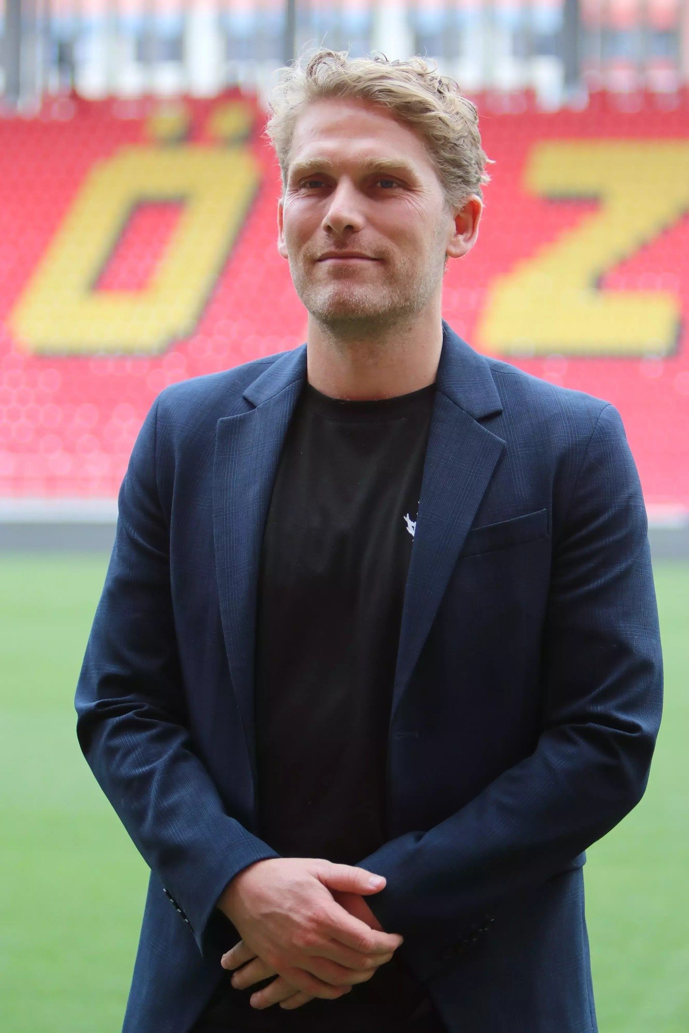 Göztepe'de başkandan çıkarma