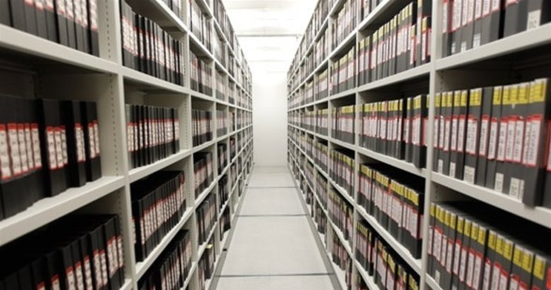 SGK’nin İzmir arşivi dijitale aktarılıyor