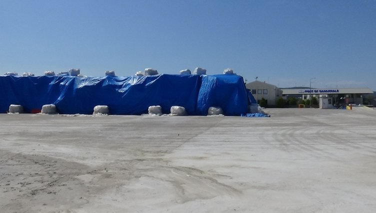 Binlerce ton gübre Ukrayna’ya gönderilemeyince Çanakkale Limanı’nda kaldı