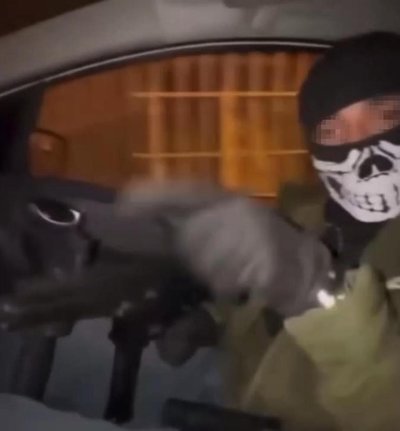 İzmir’de motosikletli saldırgan 2 kişiye kurşun yağdırdı: 9 tutuklama