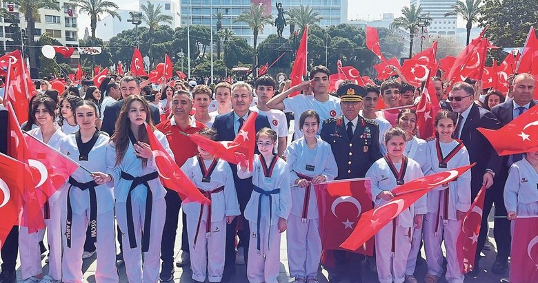 19 Mayıs coşkuyla kutlandı