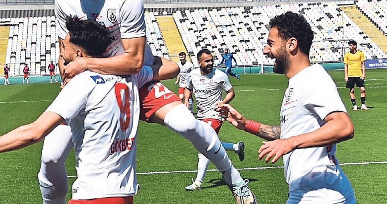 Altınordu lideri devirdi