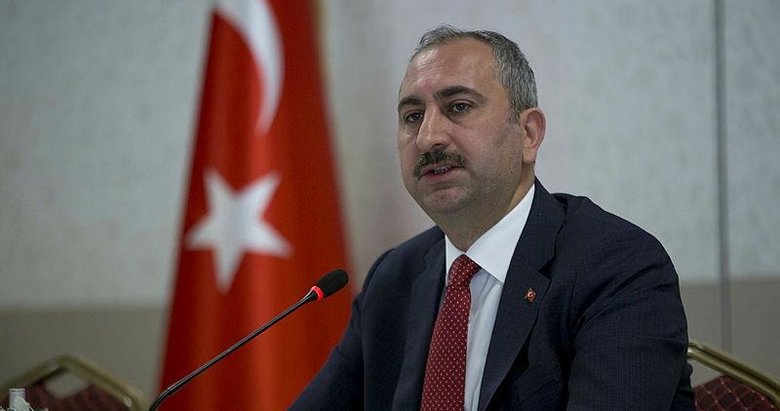 Adalet Bakanı Abdülhamit Gül’den koronavirüs açıklaması