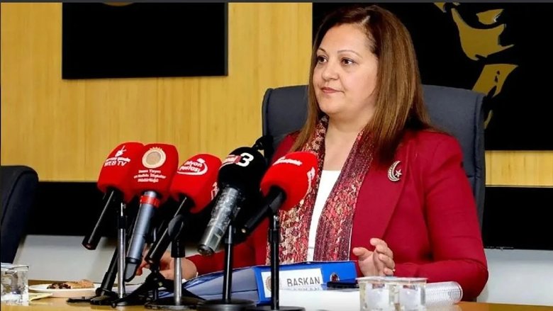 ‘Bir garip heykel’ sessizce kaldırıldı