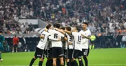 Kara kartal istediğini aldı