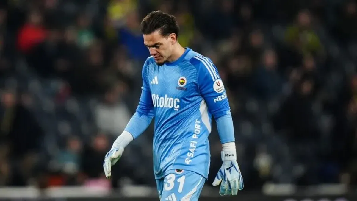 Juventus'un, Fenerbahçe Kalecisi Ederson ile İlgilendiği İddia Edildi