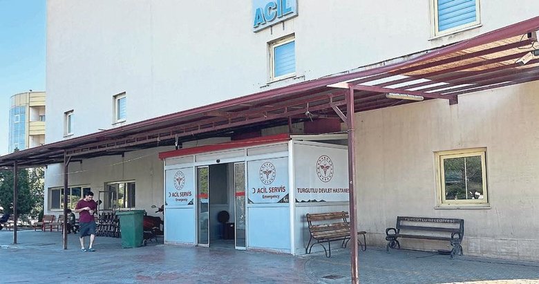 İzmir’de zehirli vardiya! 68 işçi hastaneye kaldırıldı