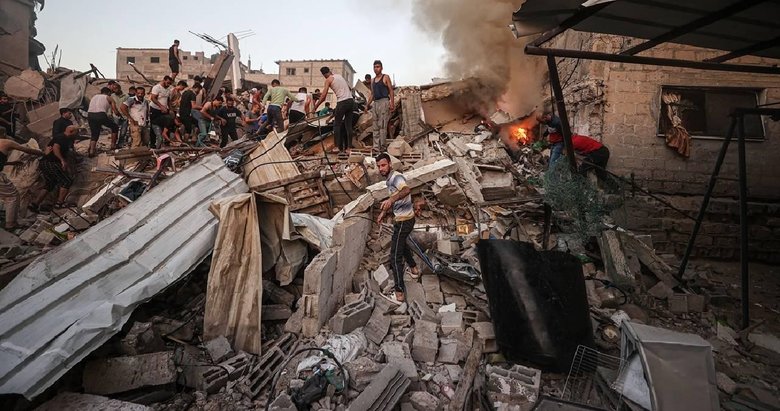 İsrail, Gazze’de yardım bekleyen Filistinlilere ateş açtı