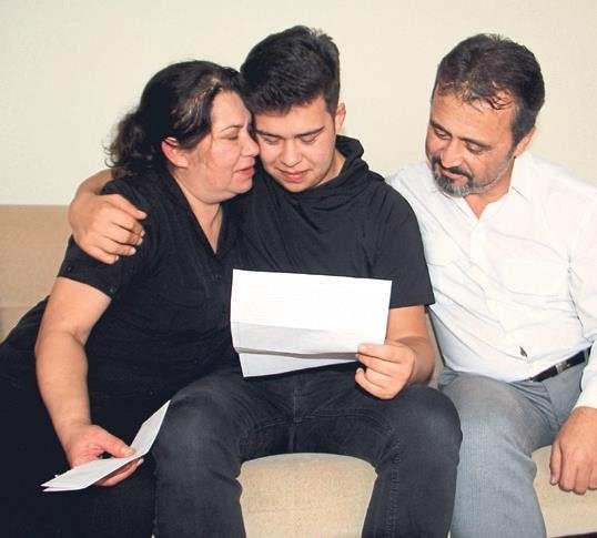 21 yıllık Cumhuriyet Mektupları hem ağlattı hem sevindirdi