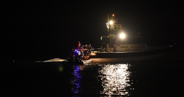 Bodrum’da 14 göçmenin bulunduğu lastik bot battı