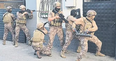 İzmir’de taraftar görünümlü çetelere operasyon