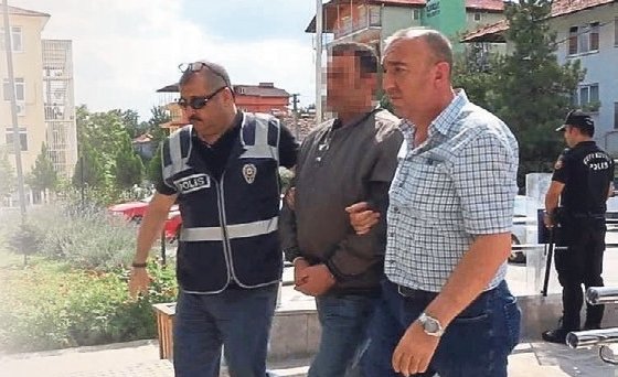 Baba ile oğlunu 30 bin lira için öldürmüş