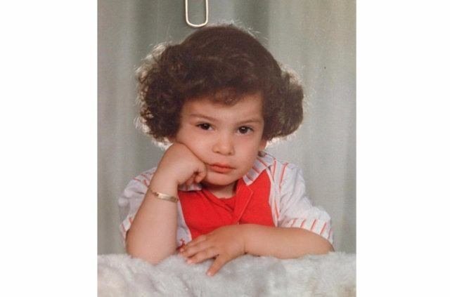 Çağatay Ulusoy’un çocukluk fotoğrafı sosyal medyayı salladı