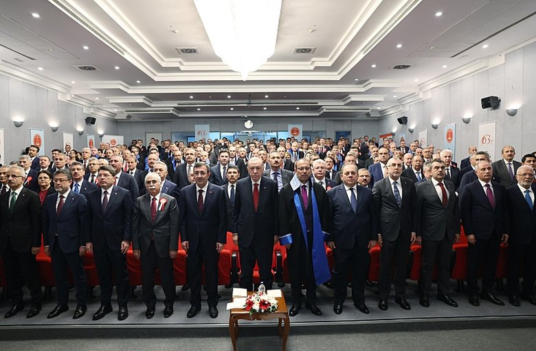 Başkan Erdoğan’dan yolsuzlukla mücadele mesajı: Hukuksuzluğun hesabı sorulur