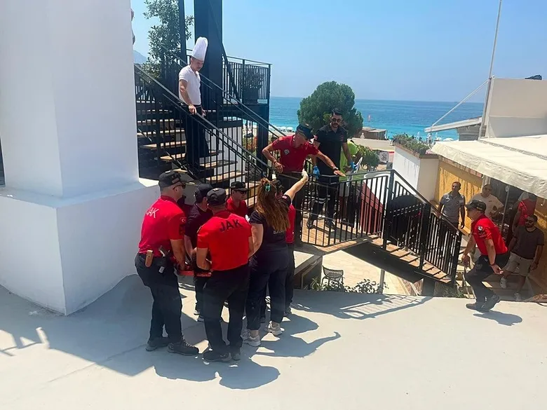 Gökyüzünde dehşet! Fethiye’de yamaç paraşütü kazası: 2 yaralı