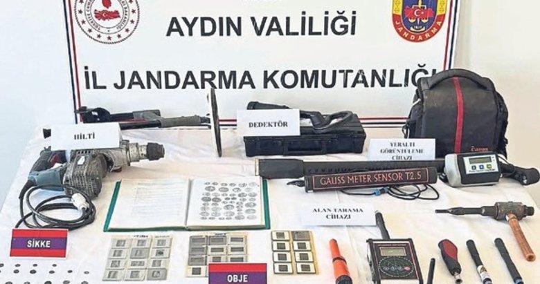 Ege’nin iki kentinde ‘antik’ baskın: 14 kişi gözaltında