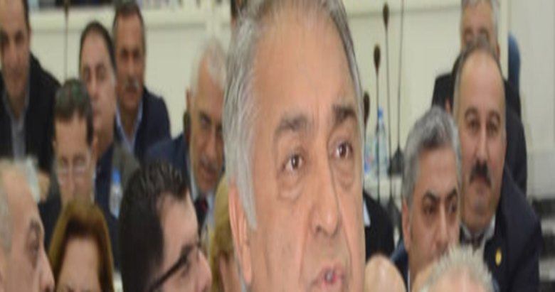 İzmir Büyükşehir’e ‘taşeron işçileri kadroya al’ uyarısı