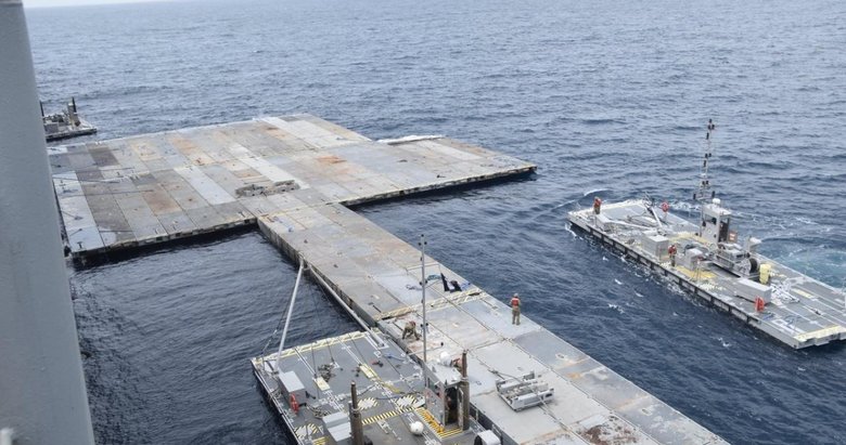 ABD Gazze’de fiyaskoyla sonuçlanan yüzer iskele operasyonunu bitirebilir