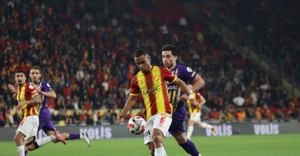 İki sezon, aynı süreç: Göz-Göz tekrara düştü!