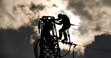 İzmir’in 24 ilçesinde saatlerce elektrik olmayacak