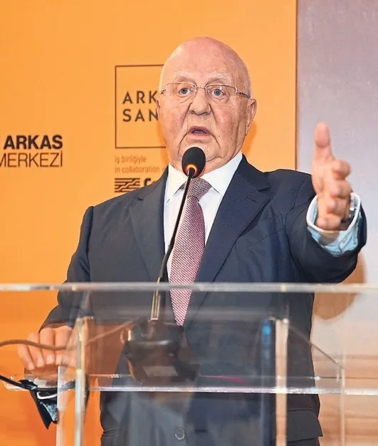 Lumina kapılarını ziyaretçilerine açtı
