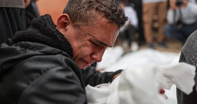 Gazze’de son 10 günde 561 Filistinli hayatını kaybetti