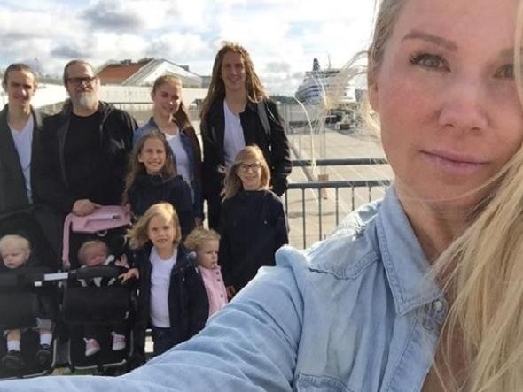 Finlandiyalı kadın görenleri hayran bıraktı! 10 çocuğu var