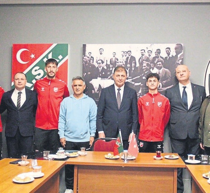 Cemil Tugay’dan KSK ve Göz-Göz’e ziyaret