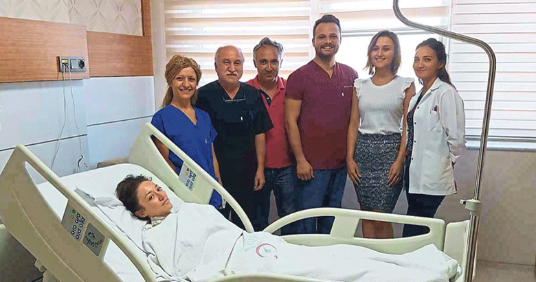 Yarali Damadini Birakip Hastasina Kostu Yasam Haberleri
