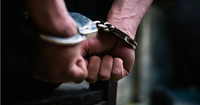 Bakan Yerlikaya açıkladı: 63 göçmen kaçakçısı yakalandı