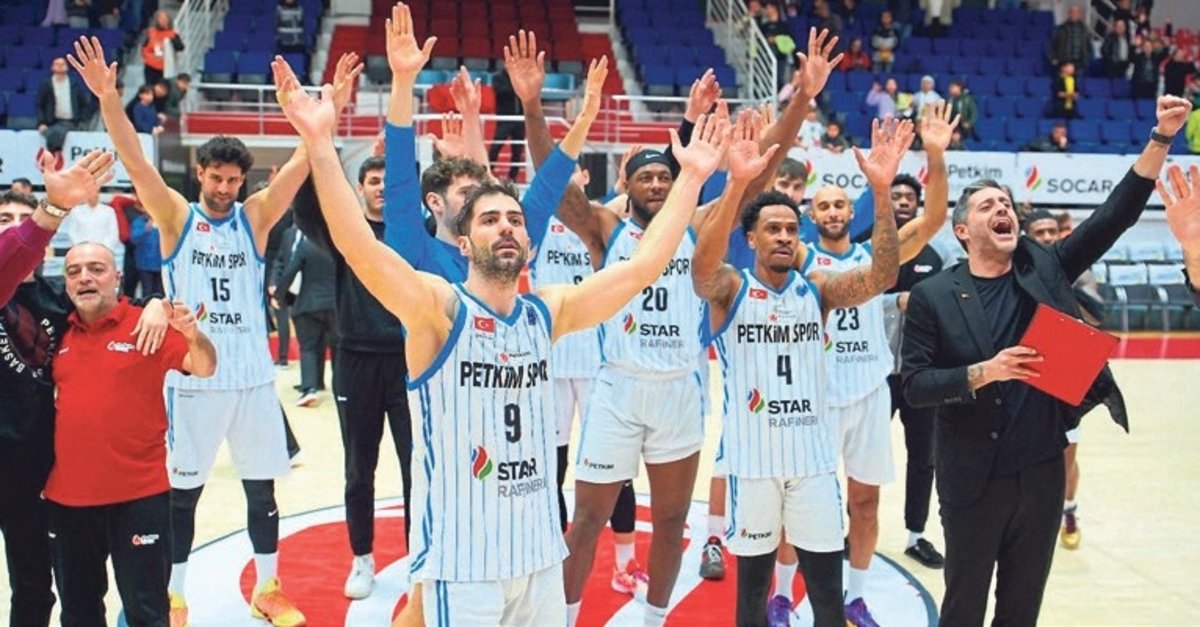 Aliağa Petkimspor İspanya’da parkede