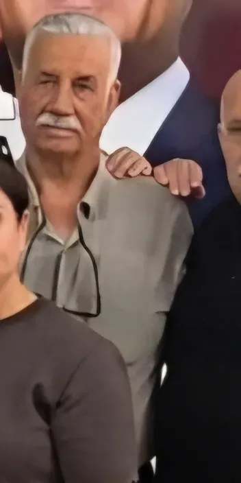 izmir-mendereste-istifa-depremi-buyuyor-secimi-sonrasi-sular-durulmuyor-2-gunde-4-istifa-soke-etkisi-yapti-1787214565935.png