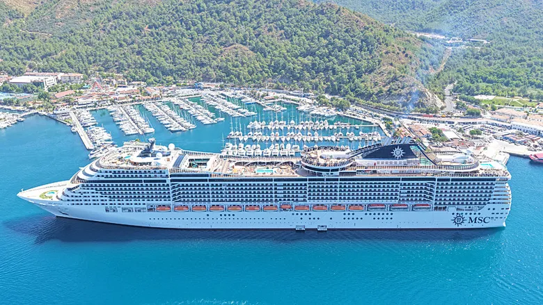 marmarise-msc-divina-kruvaziyeri-4-bin-121-turist-getirdi-1782209845963.png