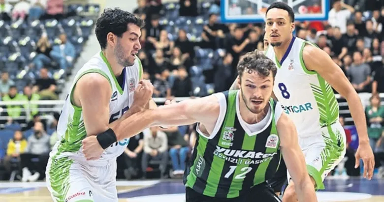 Denizli Basket Tofaş’ı solladı