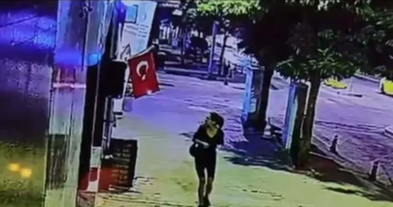 Muğla’da Türk bayrağını yakan şüpheli kadın gözaltına alındı