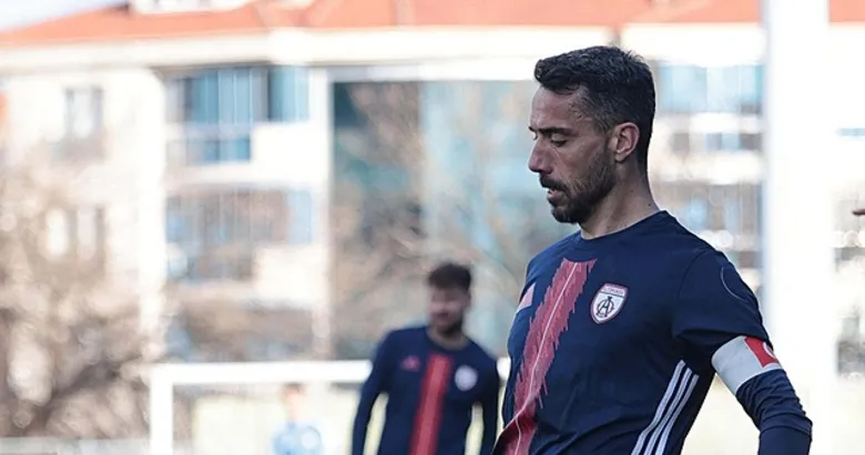 Yılmaz Özeren futbolu bıraktı