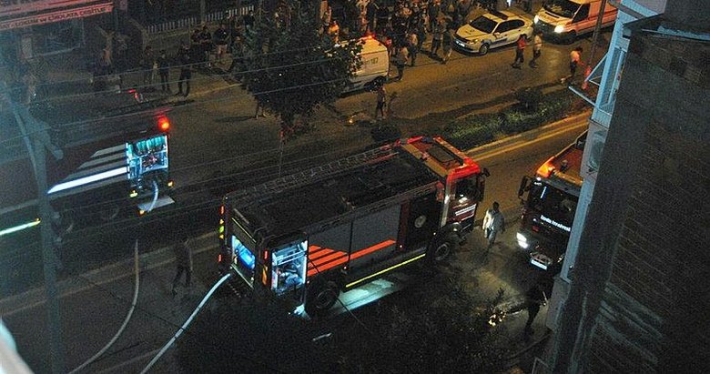İzmir’de yangın paniği! Yatalak hasta çatı katında mahsur kaldı