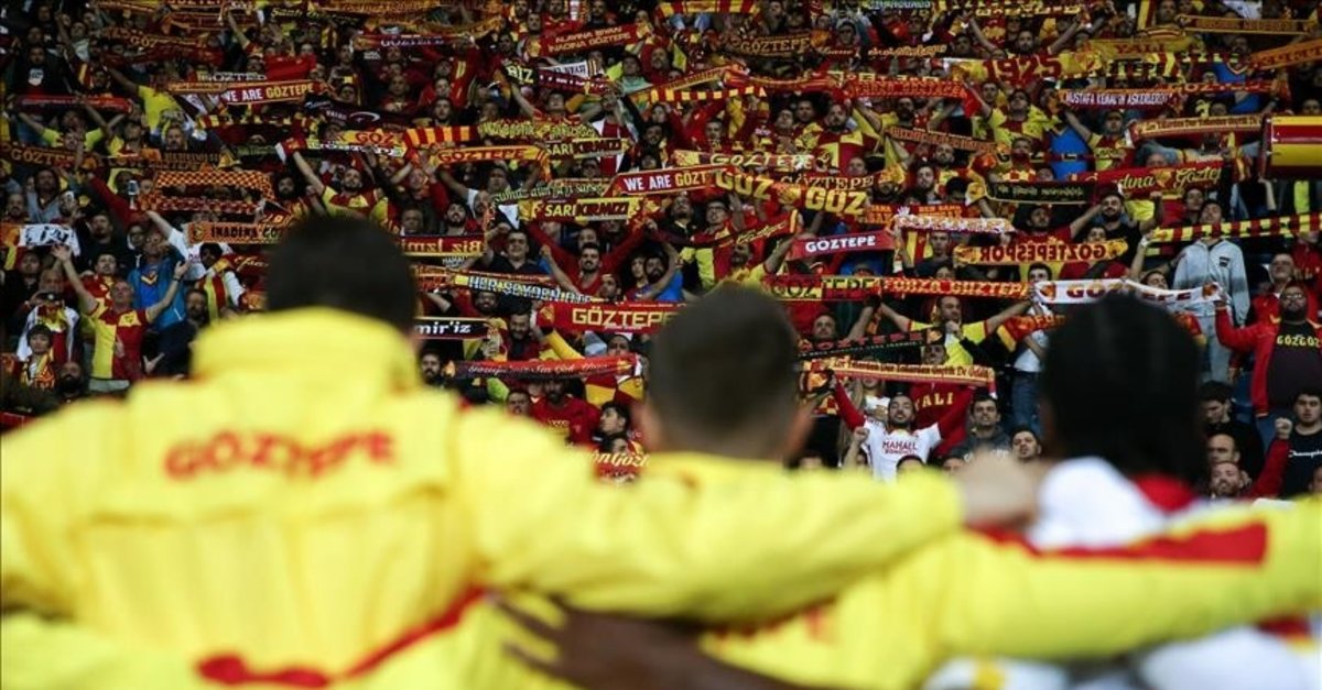 Tribünde zirve sarı-kırmızılıların