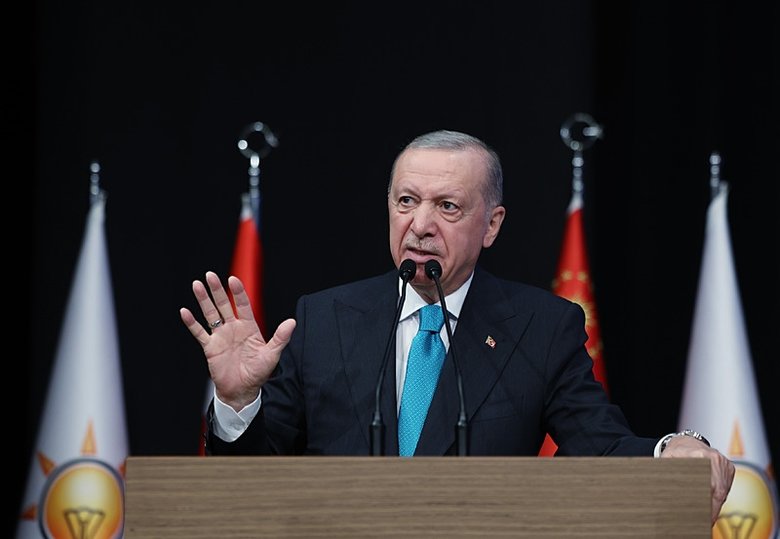 Başkan Erdoğan’dan skandal karikatüre sert tepki: Hukuk önünde hesap verecekler