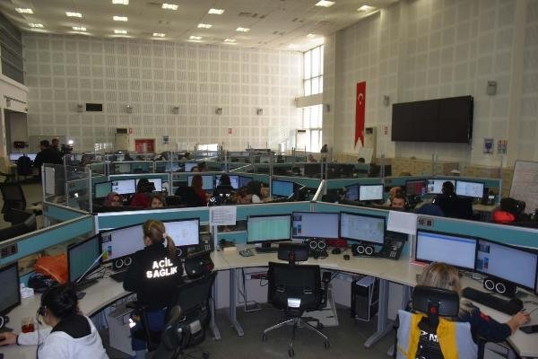 İzmir 112 Acil Çağrı Merkezi’ne yapılan binlerce asılsız ihbar pes dedirtti