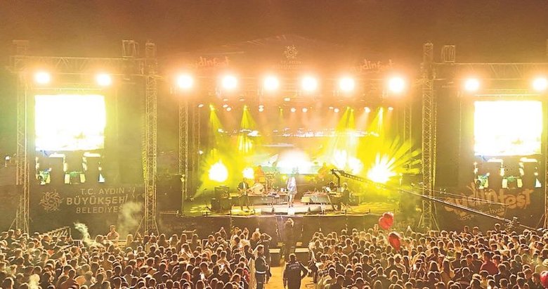 Festival 60 binden fazla Aydınlıyı coşturdu