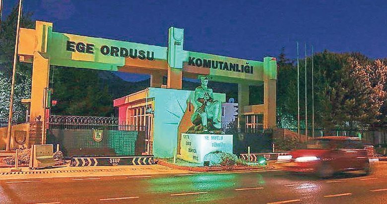 Komutanlıklarda stratejik atamalar