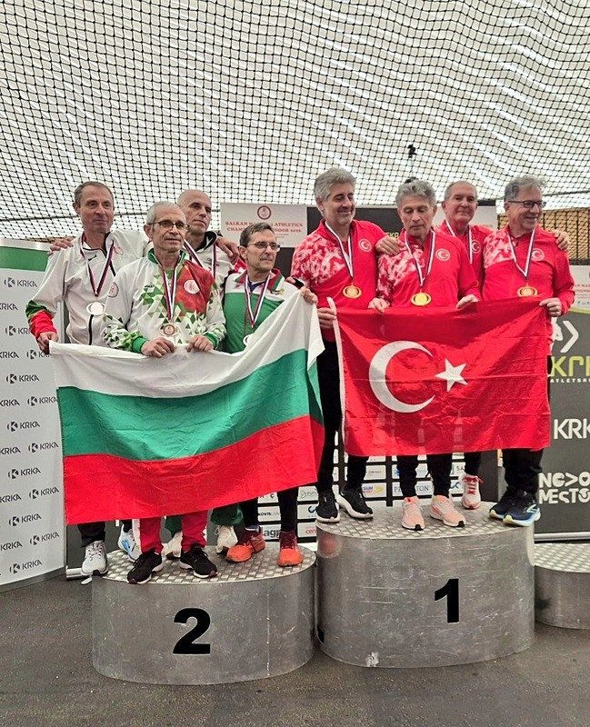 65 yaşındaki Denizlili sporcumuz gururlandırdı!