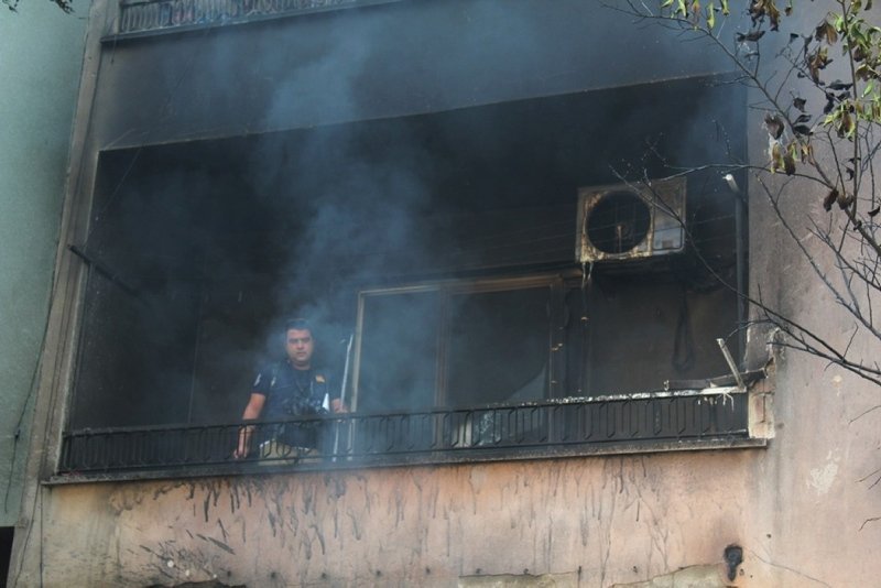 Ödemiş’te depo yangını: 7 kişi dumandan etkilendi