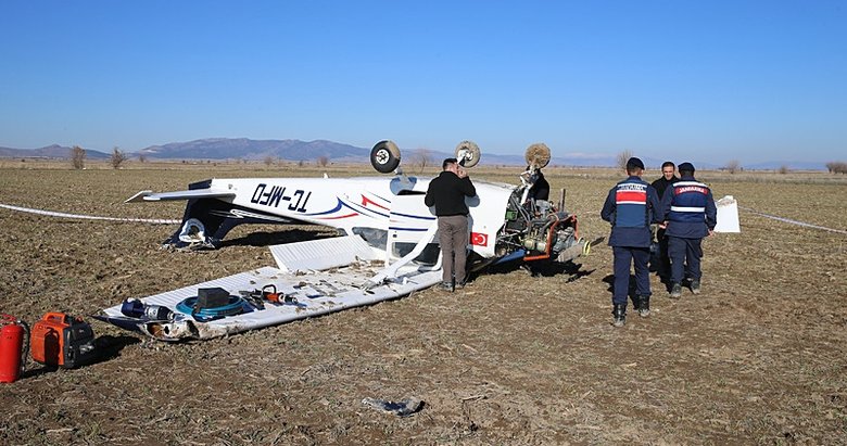 Zorunlu iniş yapan uçak takla attı
