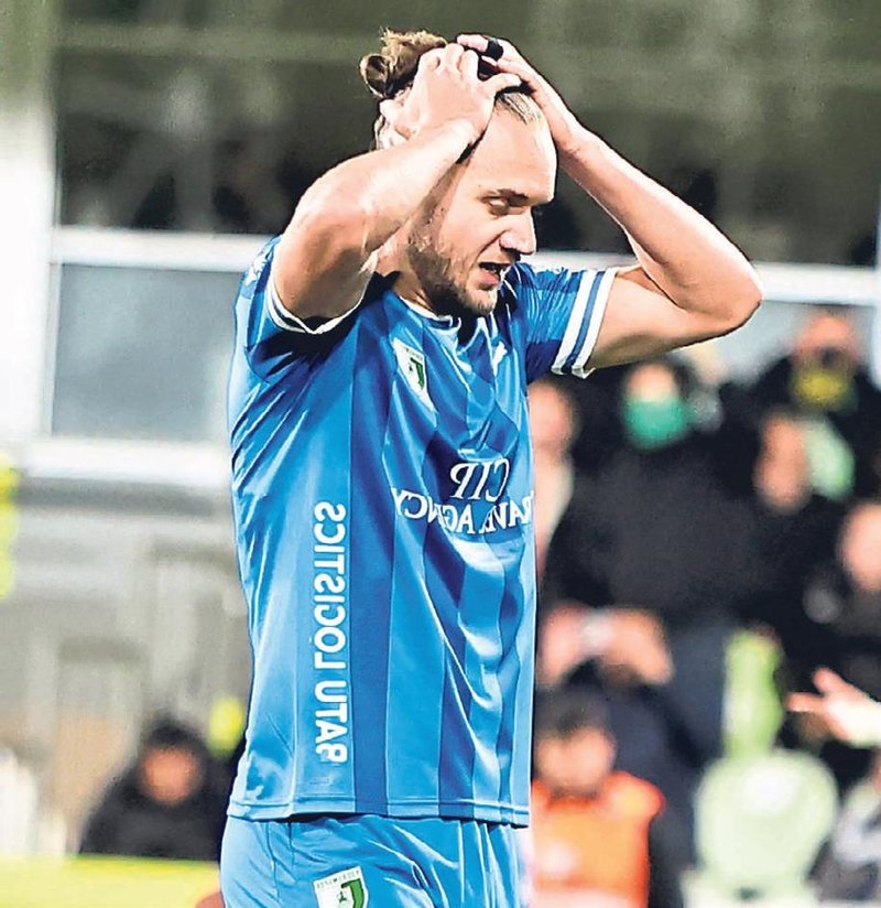 Ege futbolunda kırmızı alarm