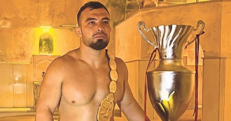 Yusuf Can Zeybek sürekli kemer peşinde